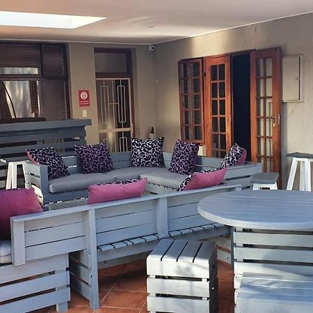 Life Tours & Accommodation Boksburg Exterior photo